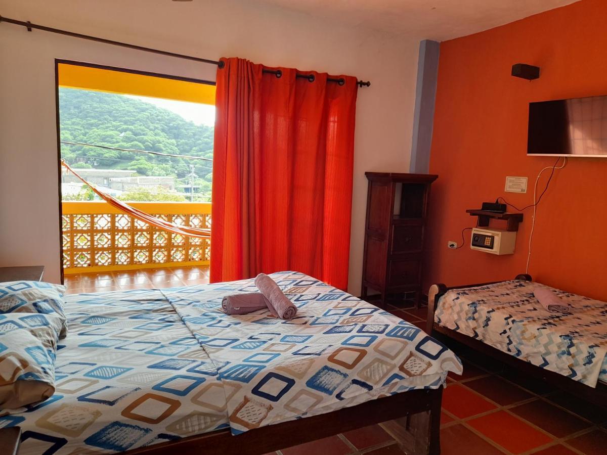Hostal La Casa De Felipe Таганга Екстер'єр фото
