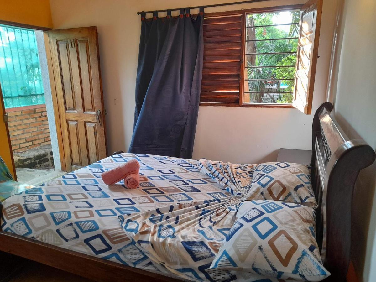Hostal La Casa De Felipe Таганга Екстер'єр фото