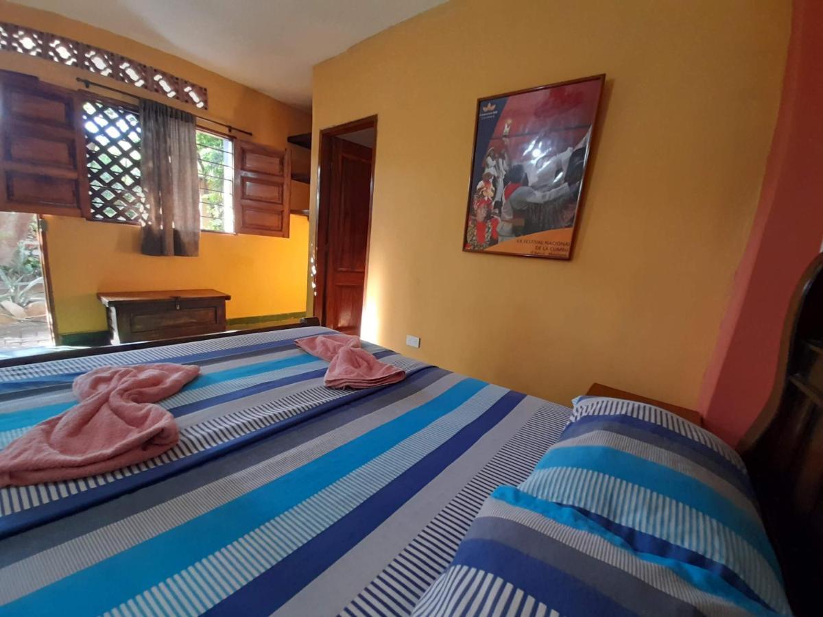 Hostal La Casa De Felipe Таганга Екстер'єр фото