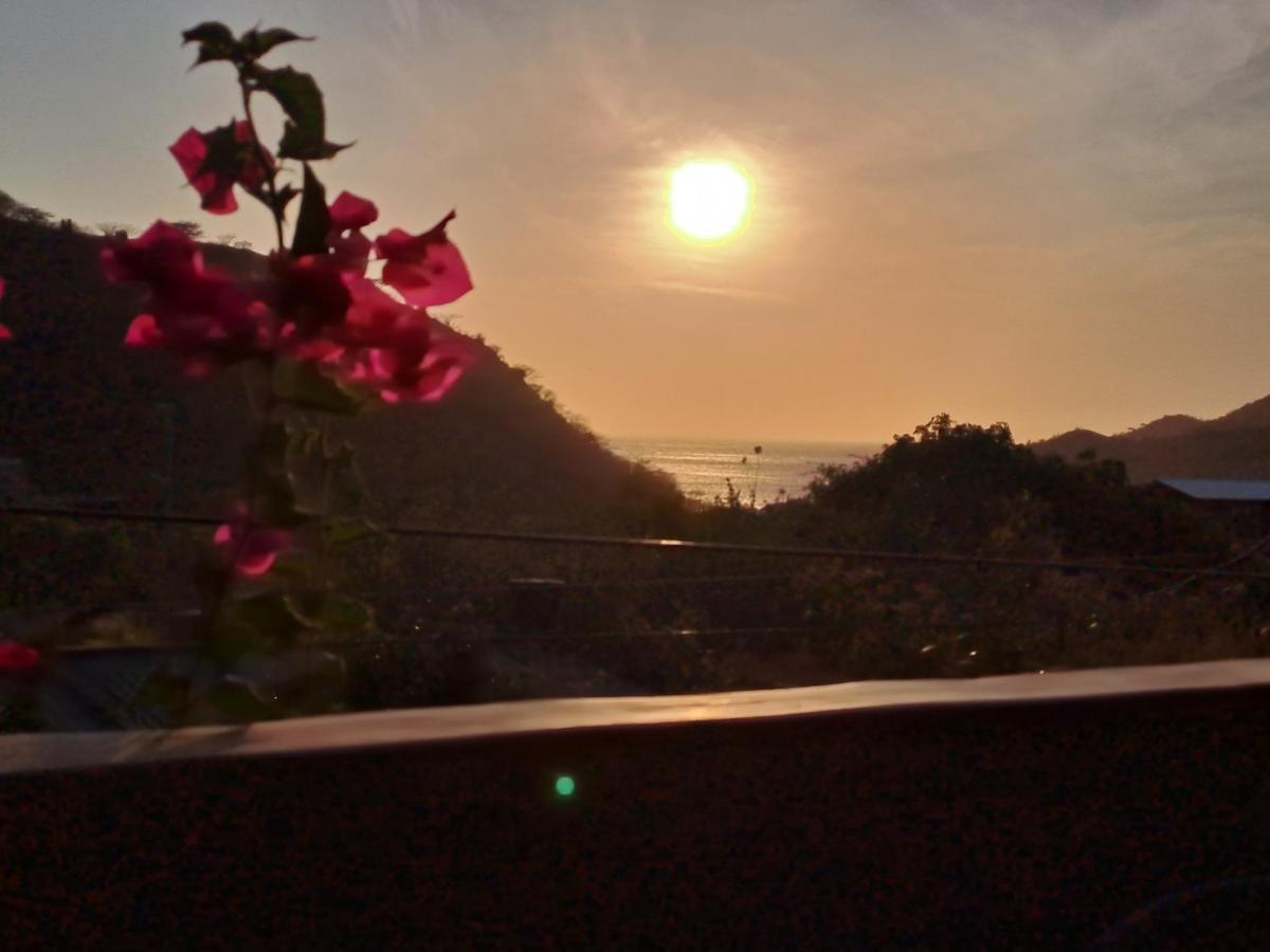 Hostal La Casa De Felipe Таганга Екстер'єр фото