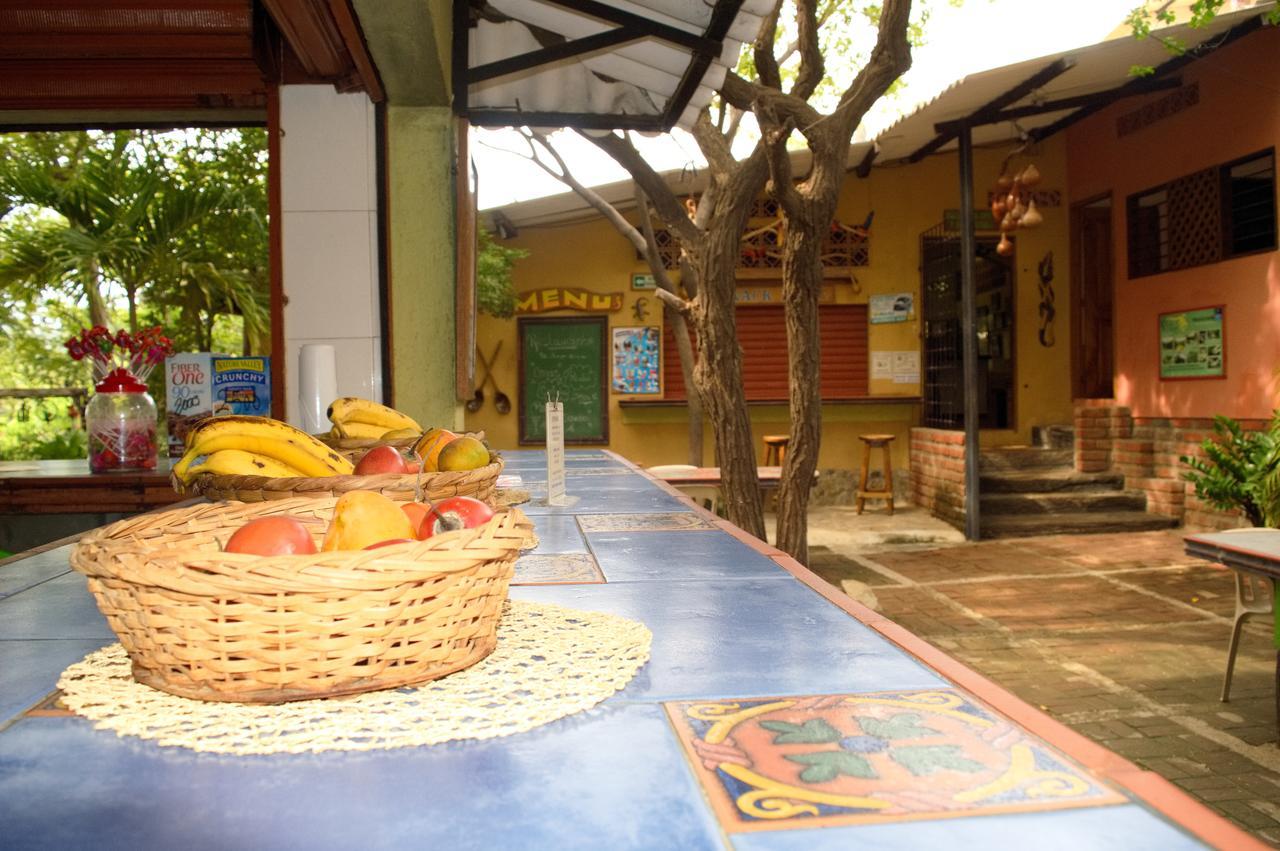 Hostal La Casa De Felipe Таганга Екстер'єр фото