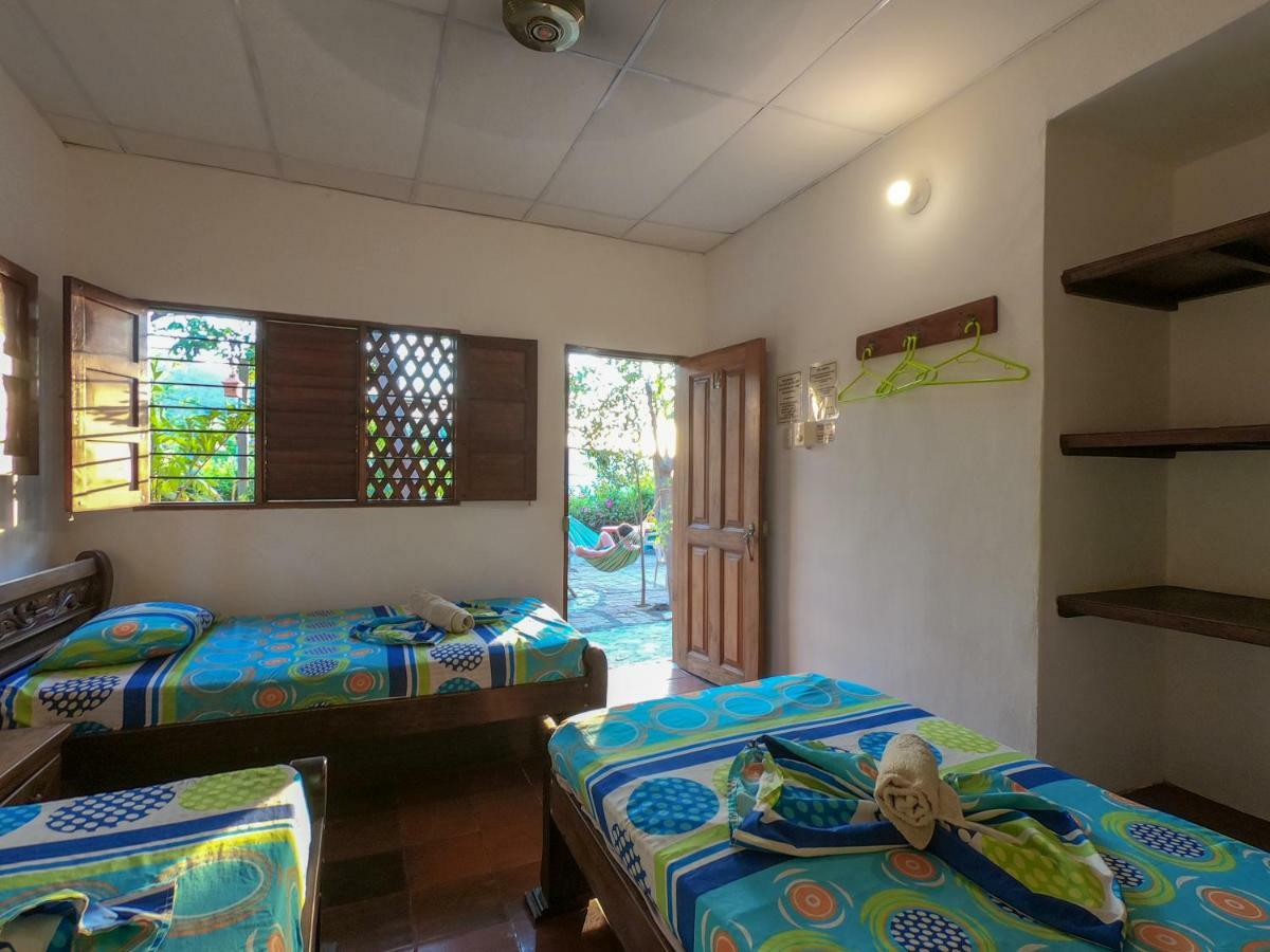 Hostal La Casa De Felipe Таганга Екстер'єр фото